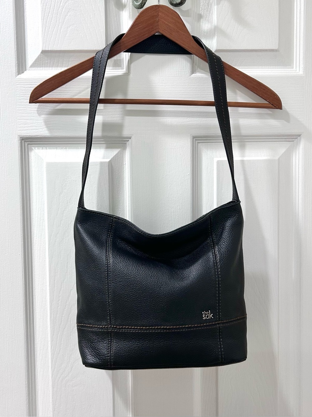 the sak de Young hobo in pebbled genuine leather